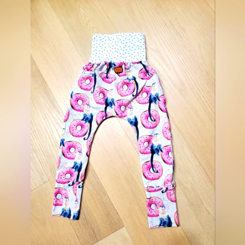 Tiny & Moi 3-6T Grow with me Pants